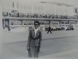 Fotografia de uma mulher, provavelmente de funcionária da Panair do Brasil